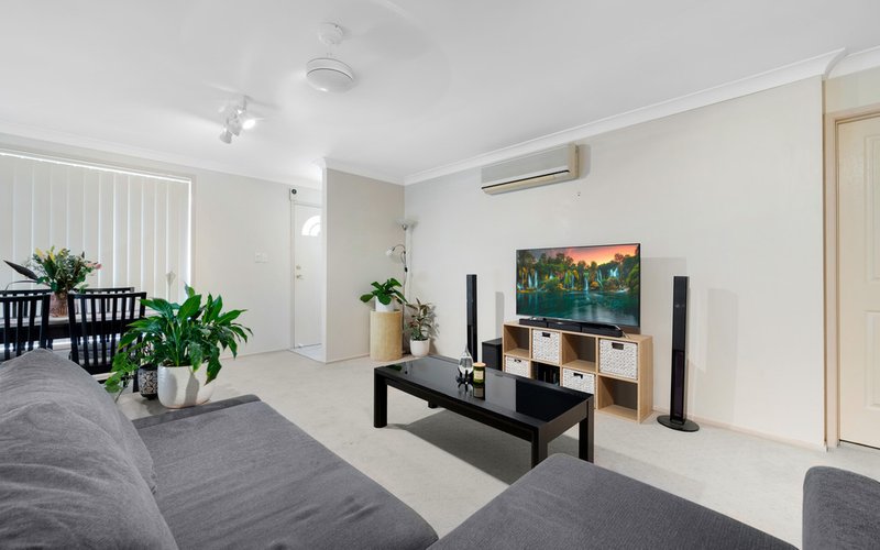 Photo - 4/55 Chester Road, Ingleburn NSW 2565 - Image 3