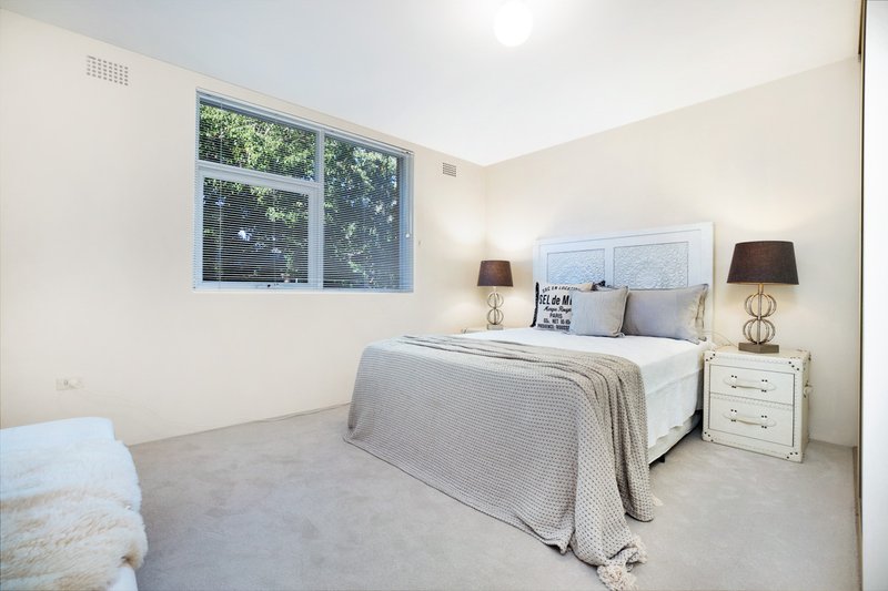 Photo - 4/55 Grosvenor Crescent, Summer Hill NSW 2130 - Image 4