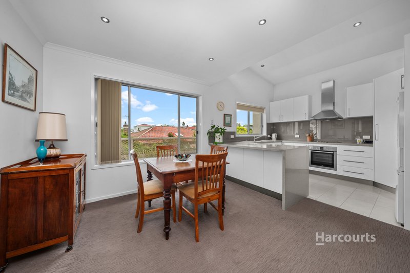 Photo - 4/55 Pedder Street, New Town TAS 7008 - Image 4