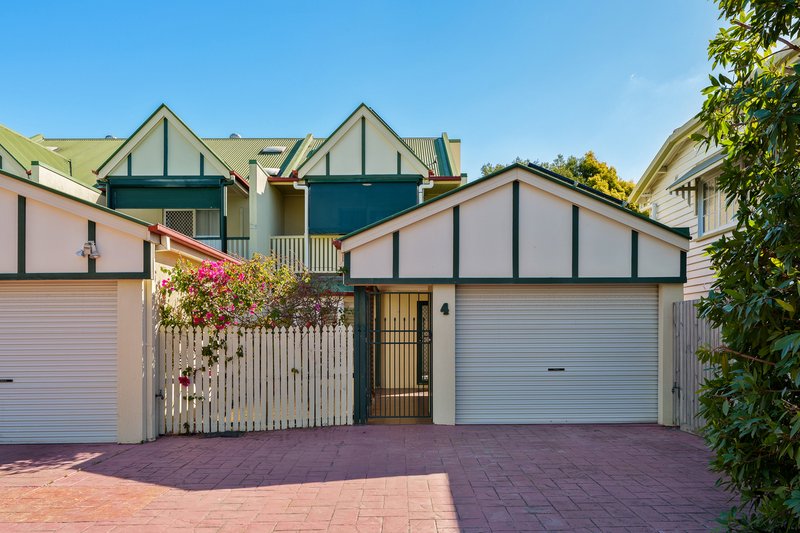 Photo - 4/55 Smallman Street, Bulimba QLD 4171 - Image 15