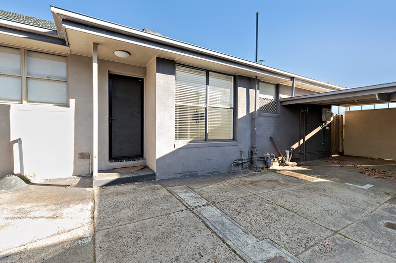 Photo - 4/55 Wickham Road, Hampton East VIC 3188 - Image 5