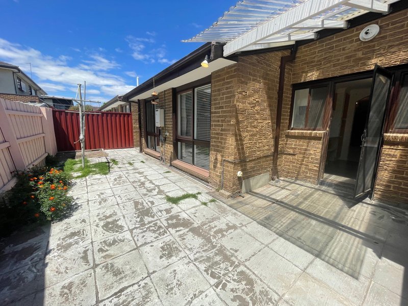 Photo - 4/551-553 Clayton Road, Clayton South VIC 3169 - Image 7