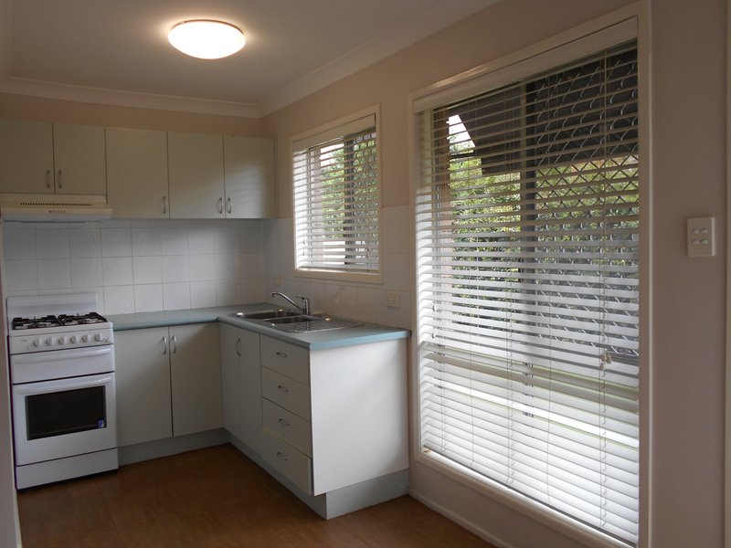 Photo - 4/552 Sherwood Road, Sherwood QLD 4075 - Image 2