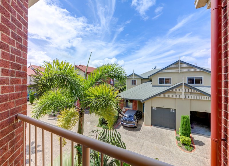 Photo - 45/55 Paradise Springs , Robina QLD 4226 - Image 14