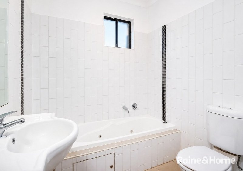 Photo - 45/6-18 Redbank Road, Northmead NSW 2152 - Image 6