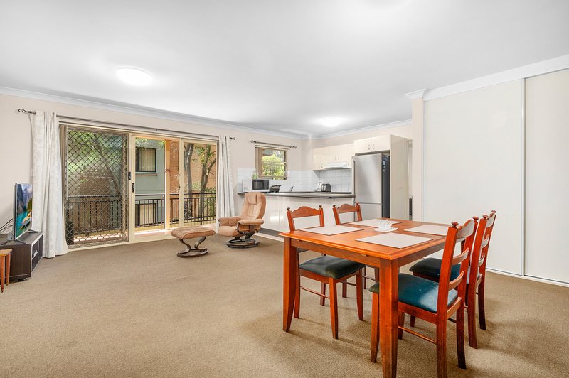 Photo - 4/56-60 Marlborough Road, Homebush West NSW 2140 - Image 2