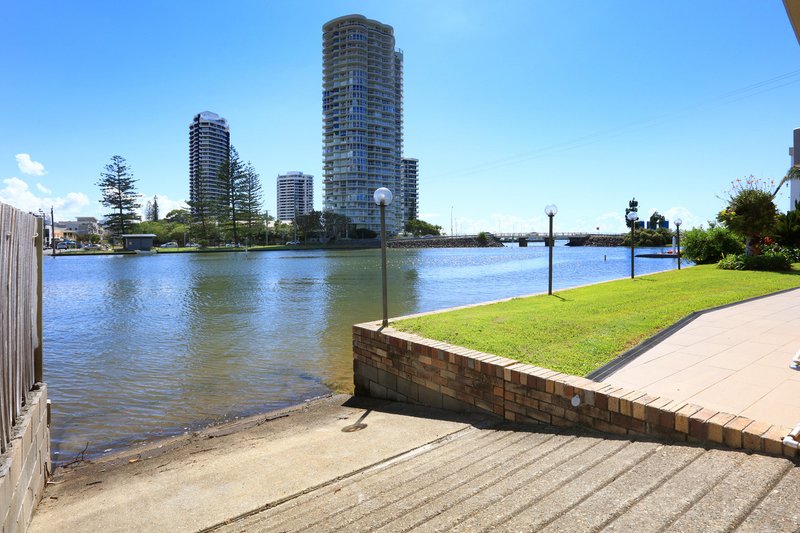 Photo - 4/56 Back Street, Biggera Waters QLD 4216 - Image 16