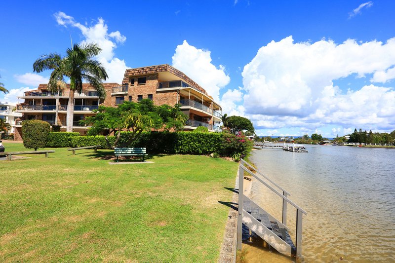 Photo - 4/56 Back Street, Biggera Waters QLD 4216 - Image 21