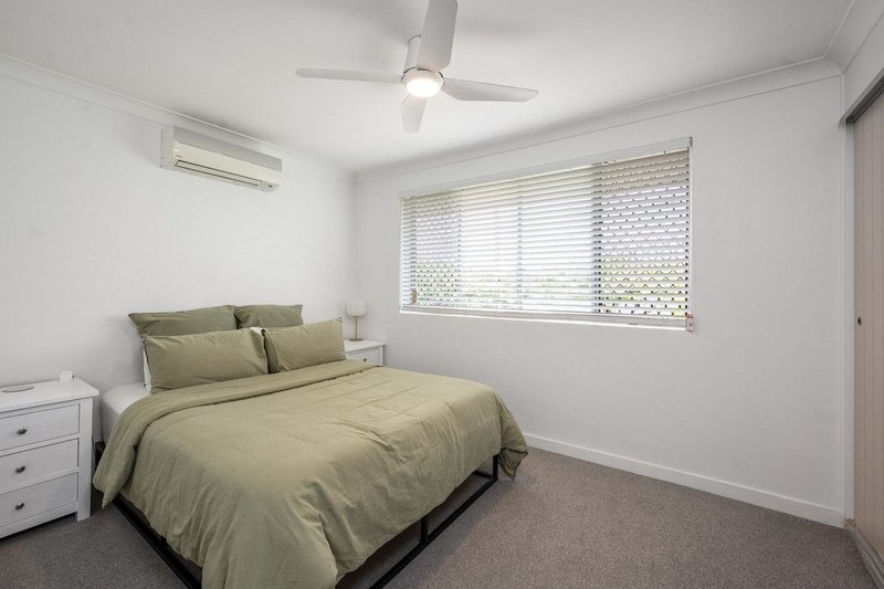 Photo - 4/56 Church Road, Zillmere QLD 4034 - Image 8