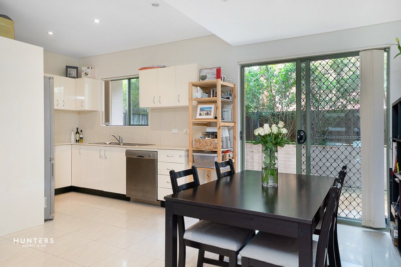 Photo - 4/56 Grose Street, North Parramatta NSW 2151 - Image 4