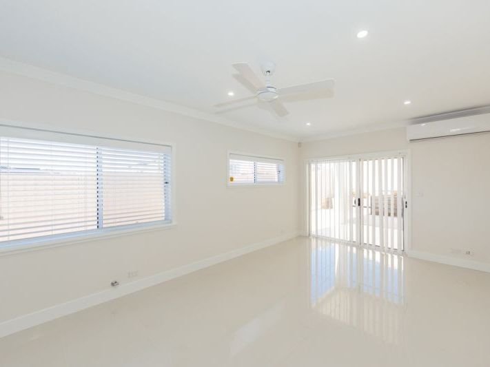 Photo - 456 Merrylands Road, Merrylands West NSW 2160 - Image 2