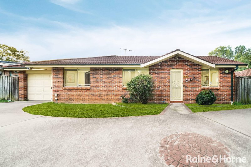 Photo - 4/56 Myee Road, Macquarie Fields NSW 2564 - Image