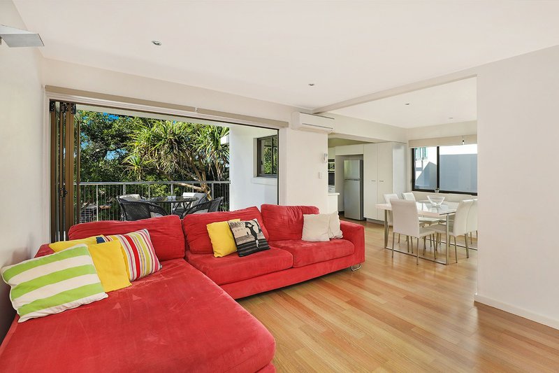 Photo - 4/56 Parkyn Parade, Mooloolaba QLD 4557 - Image 5