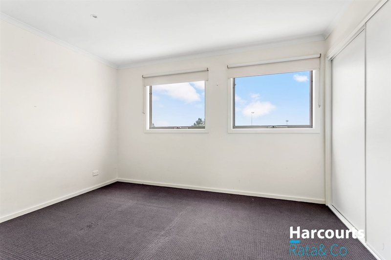 Photo - 45/60 Cradle Mountain Drive, Craigieburn VIC 3064 - Image 7