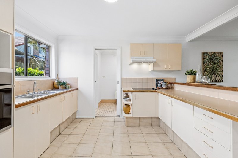 Photo - 45/601 Pine Ridge Road, Biggera Waters QLD 4216 - Image 7