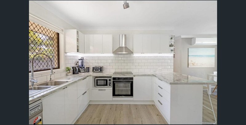 Photo - 457 Ashmore Road, Ashmore QLD 4214 - Image 2