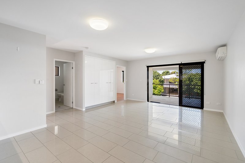 Photo - 4/57 Birdwood Street, Zillmere QLD 4034 - Image 4