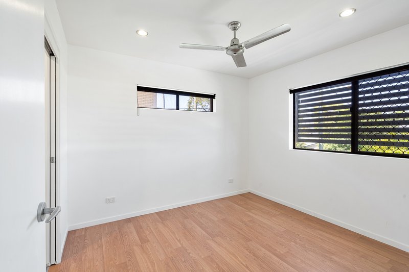 Photo - 4/57 Birdwood Street, Zillmere QLD 4034 - Image 8