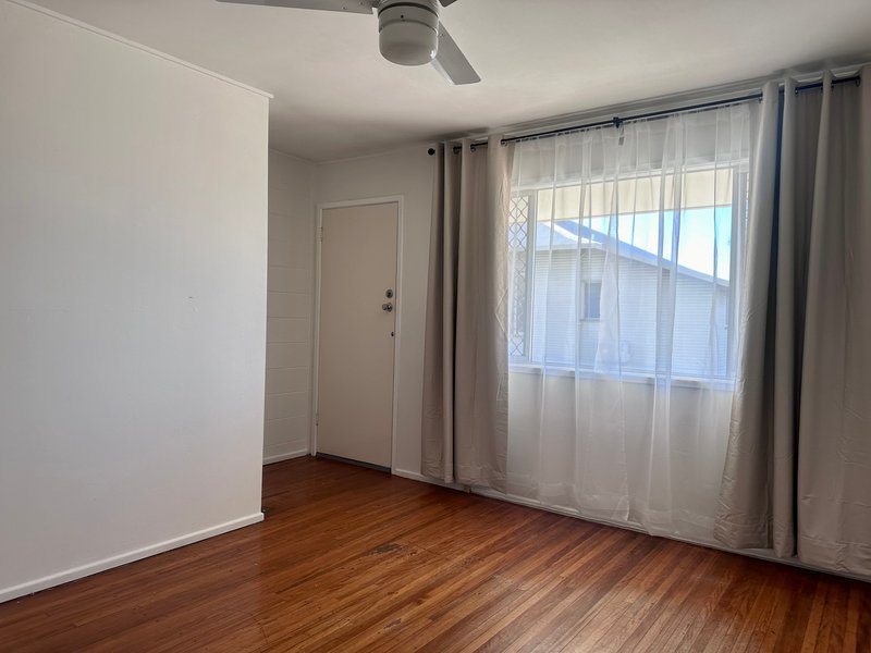 Photo - 4/57 Brisbane Street, Mackay QLD 4740 - Image 5