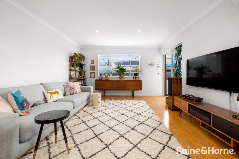 Photo - 4/57 Miskin Street, Toowong QLD 4066 - Image 5