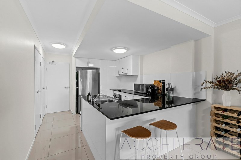 Photo - 4/57 Rosemount Terrace, Windsor QLD 4030 - Image 5