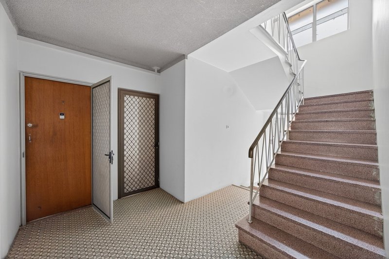 Photo - 4/57 Shadforth Street, Wiley Park NSW 2195 - Image 2