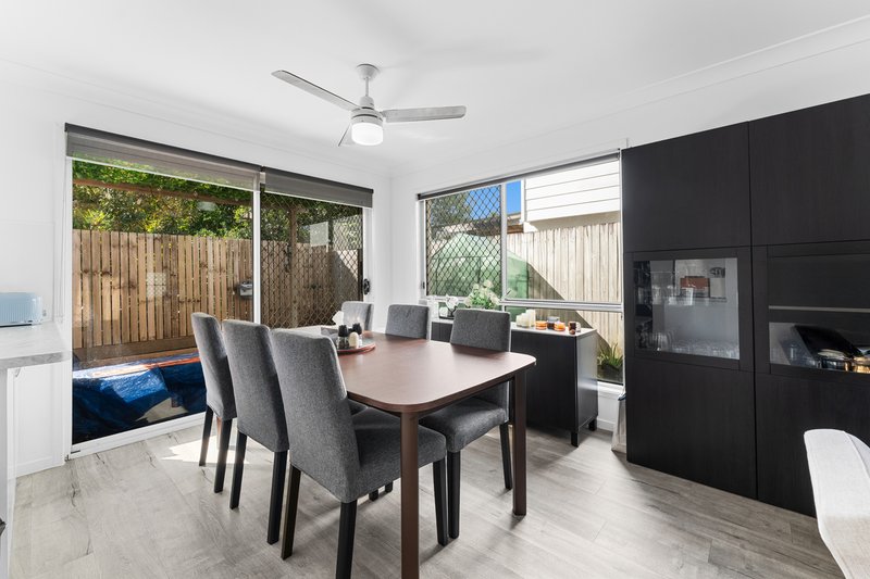 Photo - 4/57 Shayne Avenue, Deception Bay QLD 4508 - Image 4