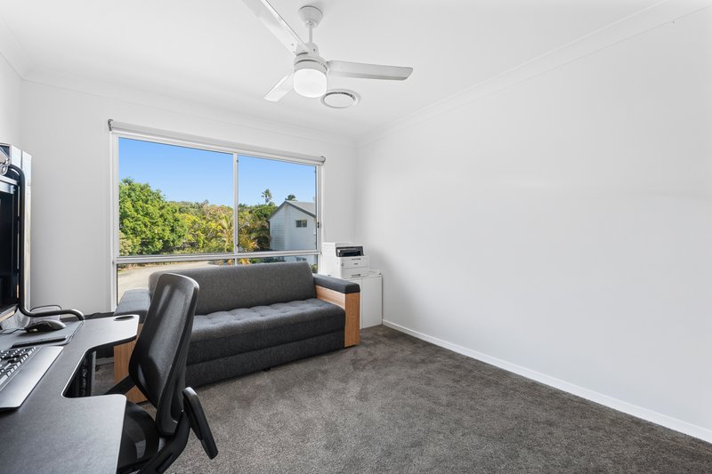 Photo - 4/57 Shayne Avenue, Deception Bay QLD 4508 - Image 11