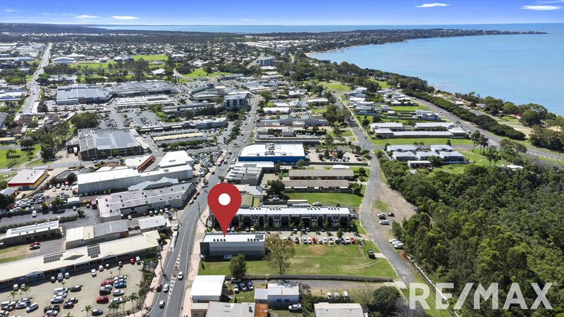 Photo - 4/58-60 Torquay Road, Pialba QLD 4655 - Image 3