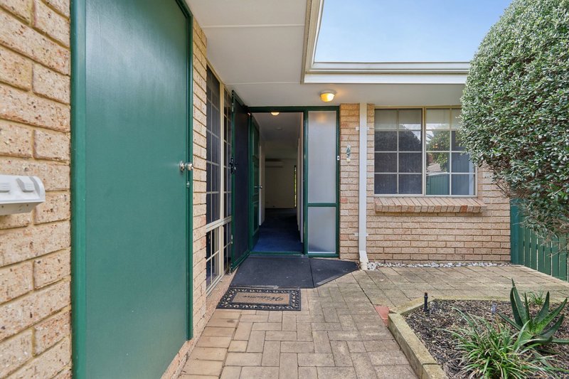 Photo - 4/58 Carnarvon Street, East Victoria Park WA 6101 - Image 3