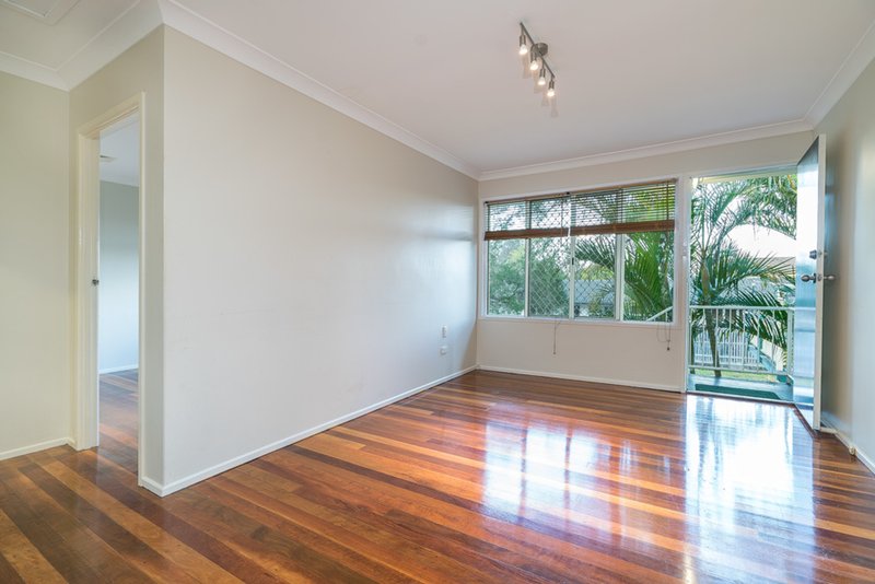 Photo - 4/58 Chester Road, Annerley QLD 4103 - Image 4