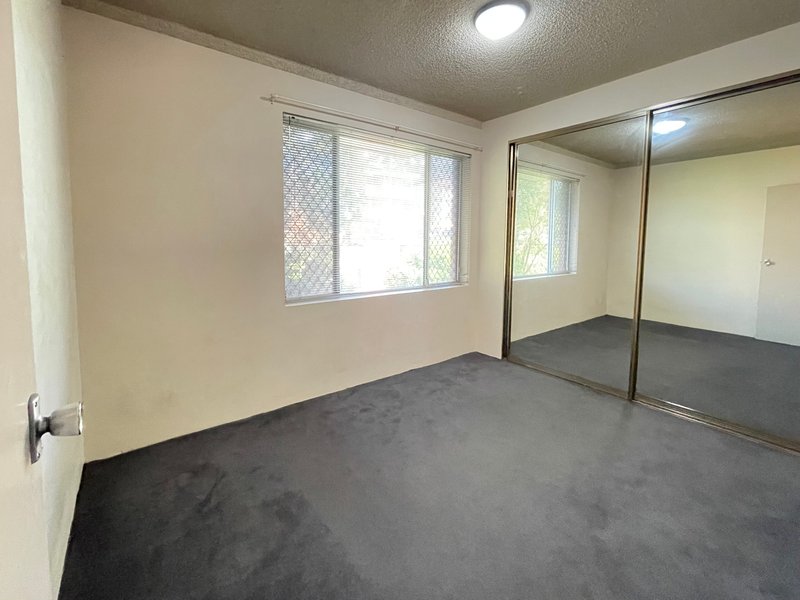 Photo - 4/58 Cronulla Street, Carlton NSW 2218 - Image 3