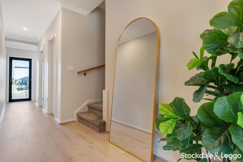 Photo - 4/58 Montmarte Boulevard, Burnside VIC 3023 - Image 4