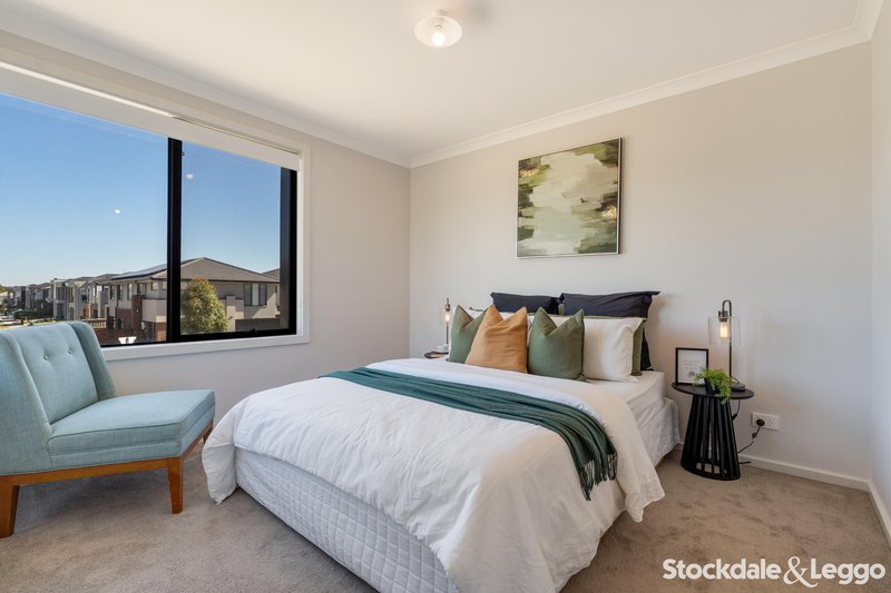Photo - 4/58 Montmarte Boulevard, Burnside VIC 3023 - Image 6