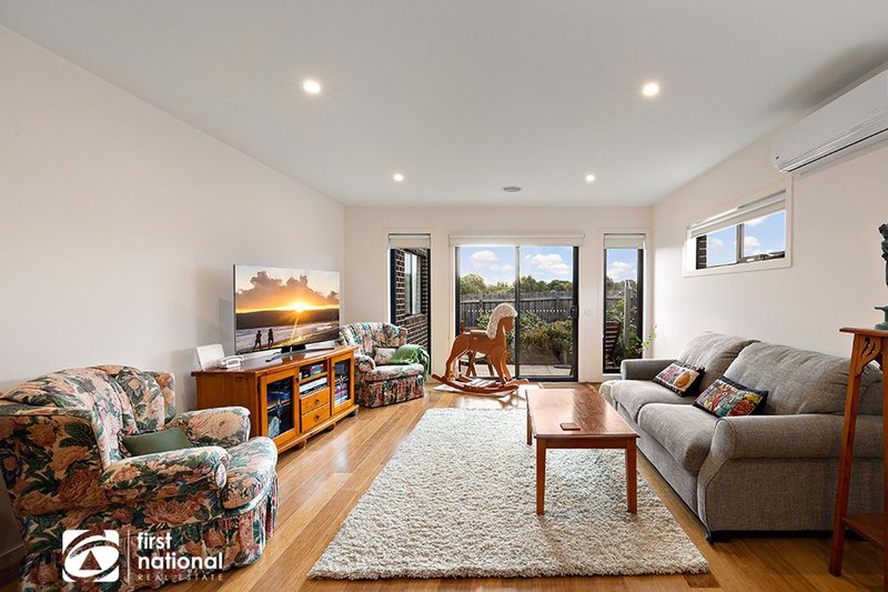 Photo - 4/58 Tucker Street, Breakwater VIC 3219 - Image 3