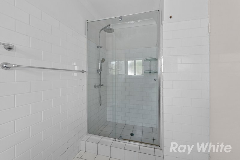 Photo - 4/581 Sandgate Road, Clayfield QLD 4011 - Image 11