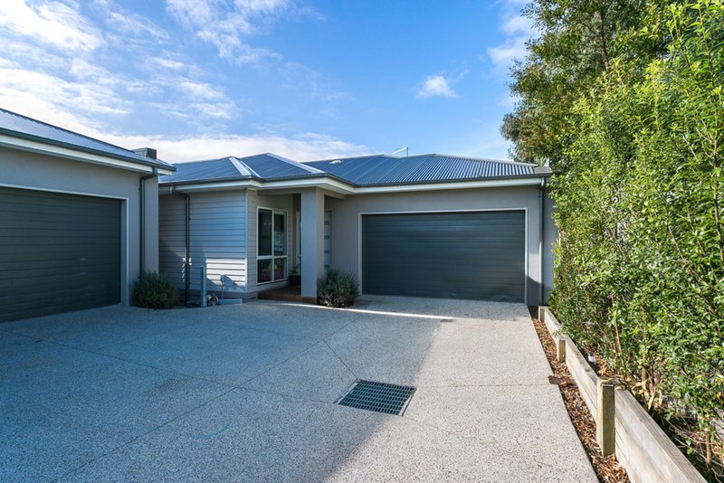 Photo - 4/59 Bayview Avenue, Rosebud VIC 3939 - Image 2