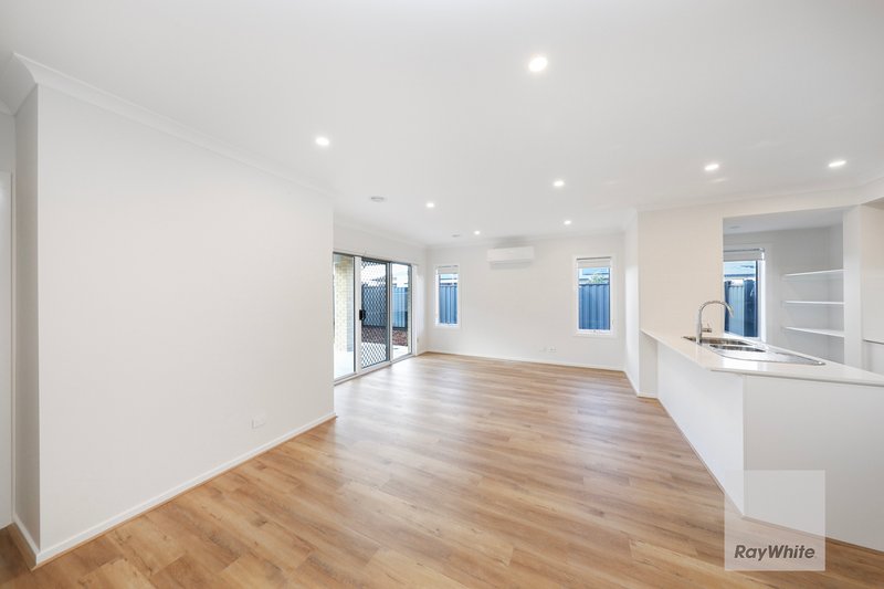 Photo - 459 Lithgow Street, Beveridge VIC 3753 - Image 5
