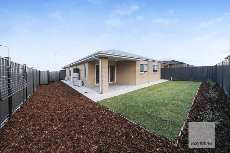 Photo - 459 Lithgow Street, Beveridge VIC 3753 - Image 16