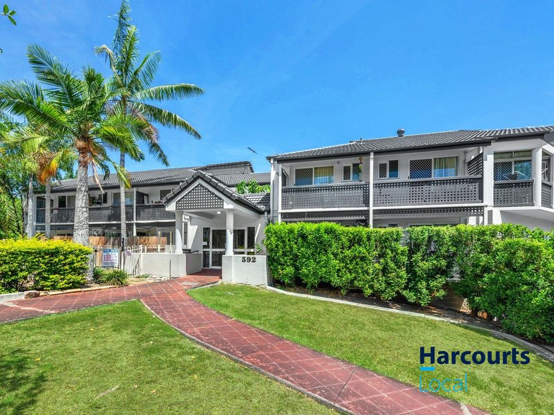 Photo - 4/592 Sandgate Road, Clayfield QLD 4011 - Image 2