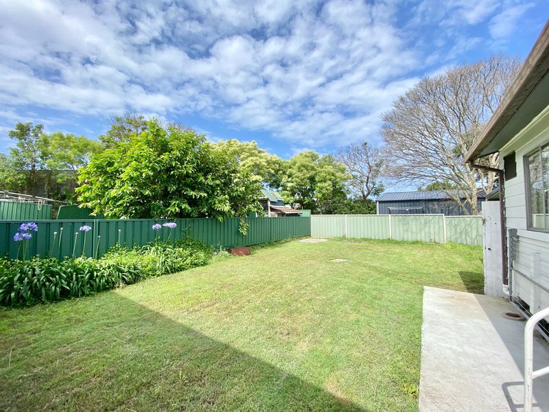 Photo - 459a Pacific Highway, Belmont NSW 2280 - Image 12