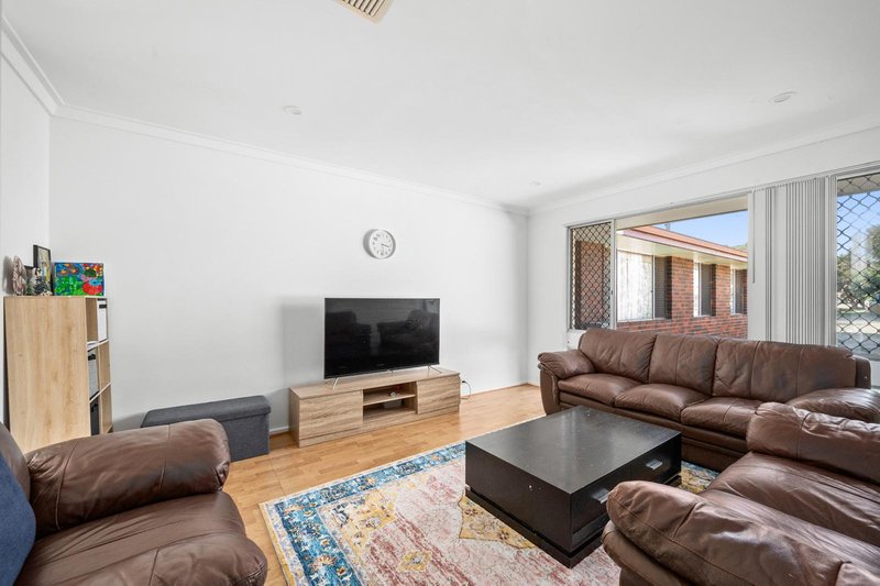 Photo - 459B Coode Street, Dianella WA 6059 - Image 3