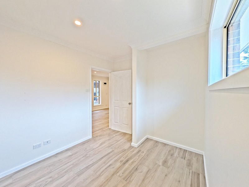 Photo - 45a Alinga Street, Cabramatta West NSW 2166 - Image 5