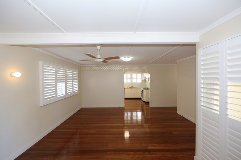 Photo - 45a Dorien Street, Mount Gravatt East QLD 4122 - Image 5