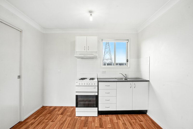 Photo - 45A Jeffrey Avenue, St Clair NSW 2759 - Image 3