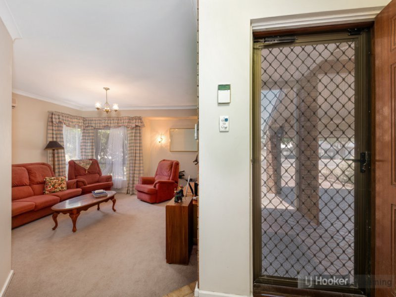 Photo - 45C Hartfield Crescent, Leeming WA 6149 - Image 2