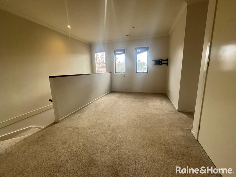 Photo - 45c The Avenue, Caroline Springs VIC 3023 - Image 8