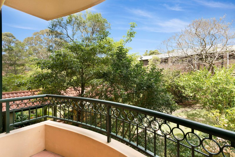 Photo - 4/6-12 Mansfield Avenue, Caringbah NSW 2229 - Image 9