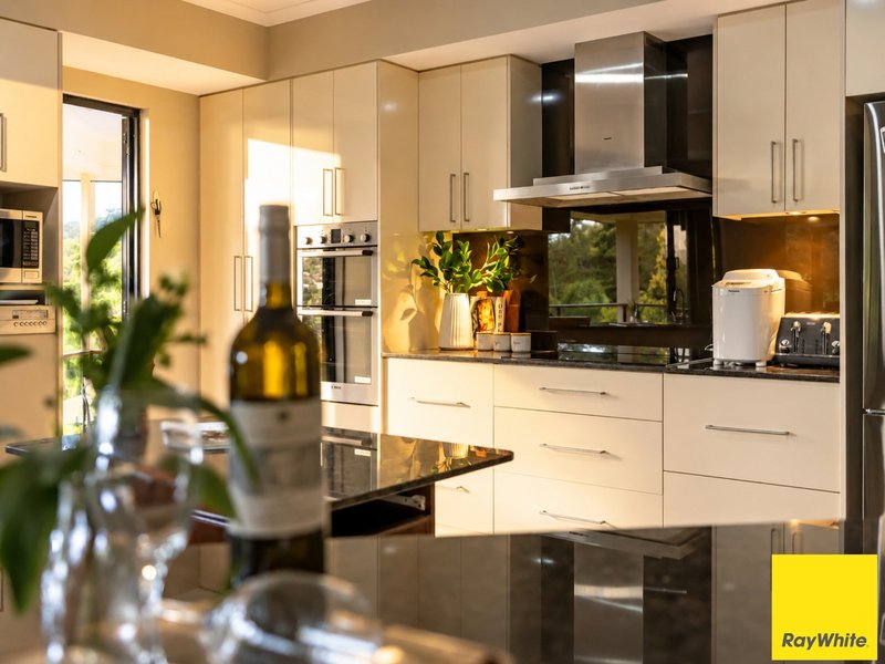 Photo - 46-48 Runnymede Avenue, Redlynch QLD 4870 - Image 20