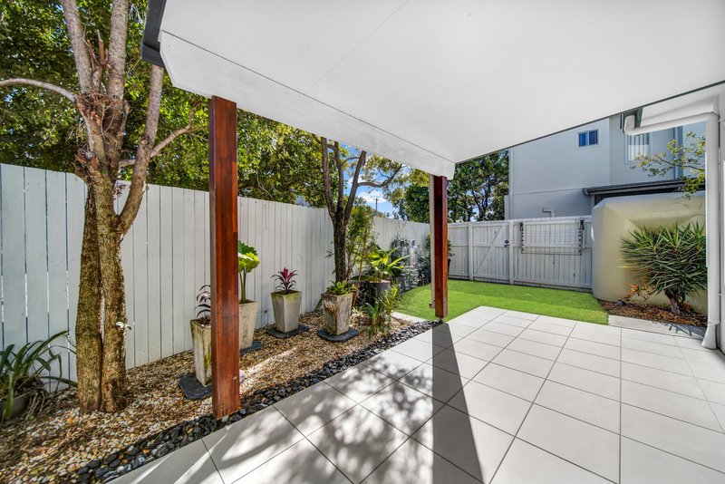 Photo - 4/6-8 Boat Street, Victoria Point QLD 4165 - Image 15